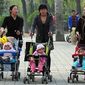 Парламент Китая занялся отменой закона «одна семья – один ребенок»