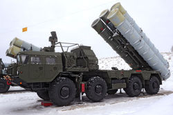 Россия поставит Китаю новейший ракетный комплекс ПВО С-400 