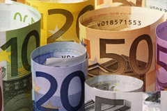 Снижение курса евро на Forex не прекращается во второй половине дня