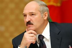 Девальвацию белорусского рубля спровоцировали сами белорусы – Лукашенко