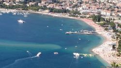 Москва пытается отвадить российских туристов от вступившей в НАТО Черногории