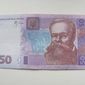 Курс гривны укрепился к канадскому и австралийскому доллару, но снизился к швейцарскому франку