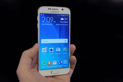 Samsung: производство Samsung Galaxy S6 вырастет в три раза