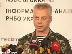 У границы Крыма с Украиной сосредоточены танки и "Грады"