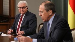 Штайнмайер потребовал от Лаврова не вмешиваться во внутренние дела Германии