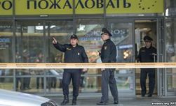  В центре Минска человек с бензопилой напал на посетителей ТЦ