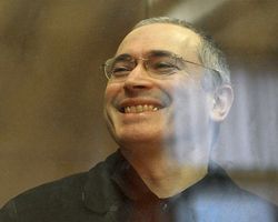 Ходорковский: Россиян уверяют, что война – единственный способ защиты Донбасса