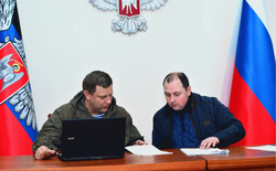 Захарченко и сменивший его Трапезников