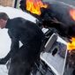 Джеймс Бонд бьет Гарри Поттера в прокате