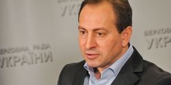 Финансирует "российских титушек" в Украине Александр Янукович - Томенко 