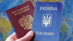 Как живется в Крыму без российского паспорта 