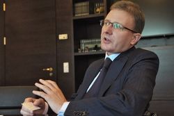 Ситуация в России стабилизируется весной-летом – зампред Сбербанка РФ