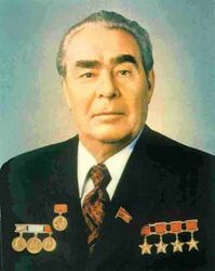 Лучше Брежнева Россией в XX веке никто не управлял – соцопрос россиян