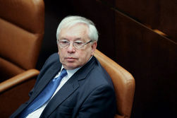 Владимир Лукин