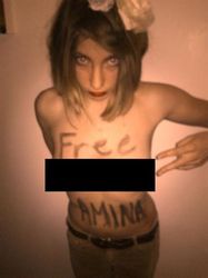 Француженка записалась в FEMEN, чтобы рассказать о них всю правду