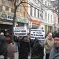 Уроки ЕС: из-за цен на электричество болгары забросали яйцами министерства 
