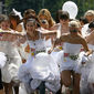 В Латвии состоялся забег невест