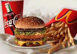 Роспотребнадзор забраковал продукцию McDonald's из-за микробов