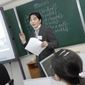 Сколько должен зарабатывать учитель в Кыргызстане?
