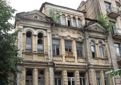 В Киеве ночью сгорела усадьба Мурашко – СМИ