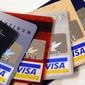 Уроки: украинцы доверяют банковским карточкам меньше россиян и беларусов