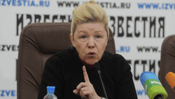 Елена Мизулина