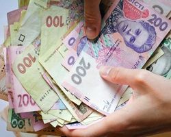 Почему украинцам не нравится ограничение на оплату наличными