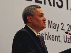 Рустам Азимов