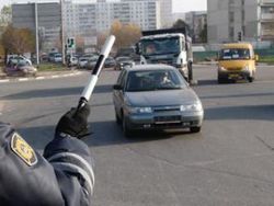 За что бомж из Узбекистана напал на сотрудника ГИБДД?