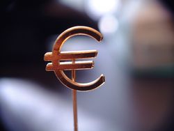EURUSD: до каких пор будет продолжаться рост?