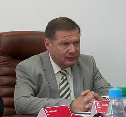 Николай Лузгин