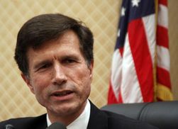 Как помощник госсекретаря США охарактеризовал новые власти Кыргызстана?