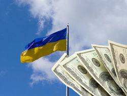 За счет чего увеличивается дефицит внешнеторгового баланса Украины?