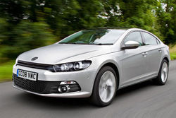 VW Golf CC может появиться только через два года