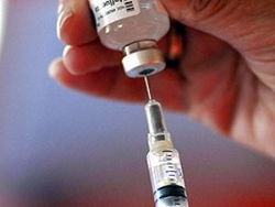 Томская школьница получила 10 доз прививки против туберкулеза