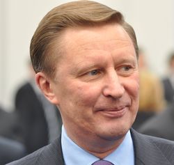 Президентскую администрацию РФ возглавил Сергей Иванов