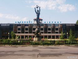 Почему не решается вопрос строительства нового терминала душанбинского аэропорта?