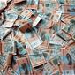НБ Беларуси укрепил белорусский рубль к доллару и евро