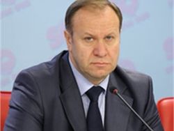 Депутат и его жена разбились на джипе в Харькове