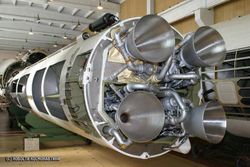 Для “автомобилей будущего” адаптировали водородные ракетные двигатели 