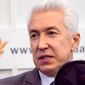 Почему россияне бегут из России - депутат Васильев, эксперты, ВКонтакте