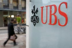 Потери UBS