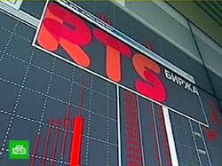 Биржи России открыты в «красной» зоне из-за смешанного фона