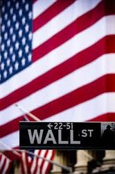 Биржи США в небольшом плюсе