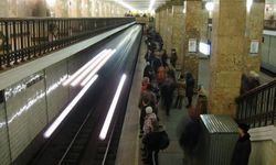 Человек упал под поезд