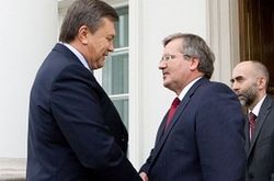 Виктор Янукович встретился с Коморовским