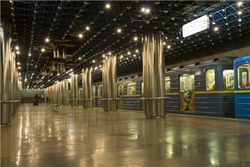 Метро в Киеве в новогоднюю ночь будет работать до половины четвертого