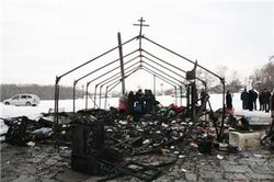 В Чернигове сожжен походный храм УПЦ Московского патриархата