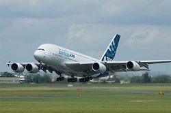 А380