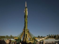 Ракету-носитель “Союз-ФГ” установили на старте космодрома Байконур
